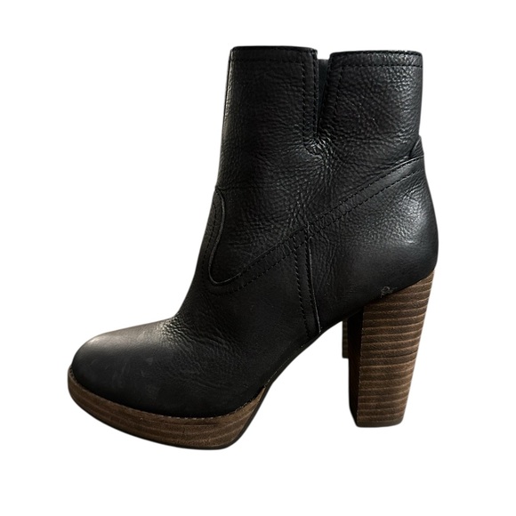NEW! Lucky Brand Quintei Women’s Heeled Ankle Booties Leather Boots Black 5.5 M - Picture 3 of 8